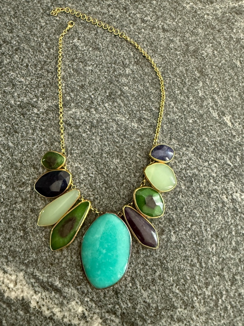 Stella & Dot Serenity Statement Necklace